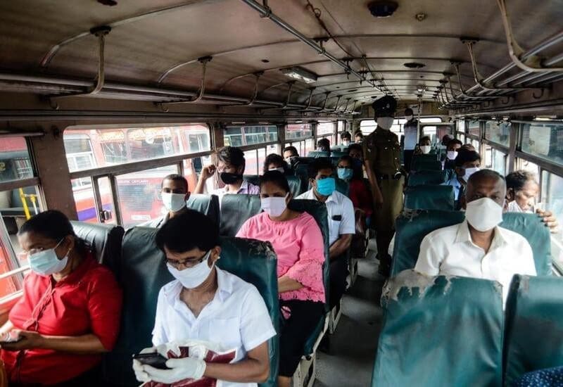 sri lanka bus