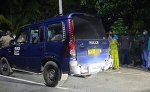 திருடுவதற்கு முயன்ற திருடர்களை மடக்கிப்பிடித்த மக்கள்! 3 Kokuvil 01