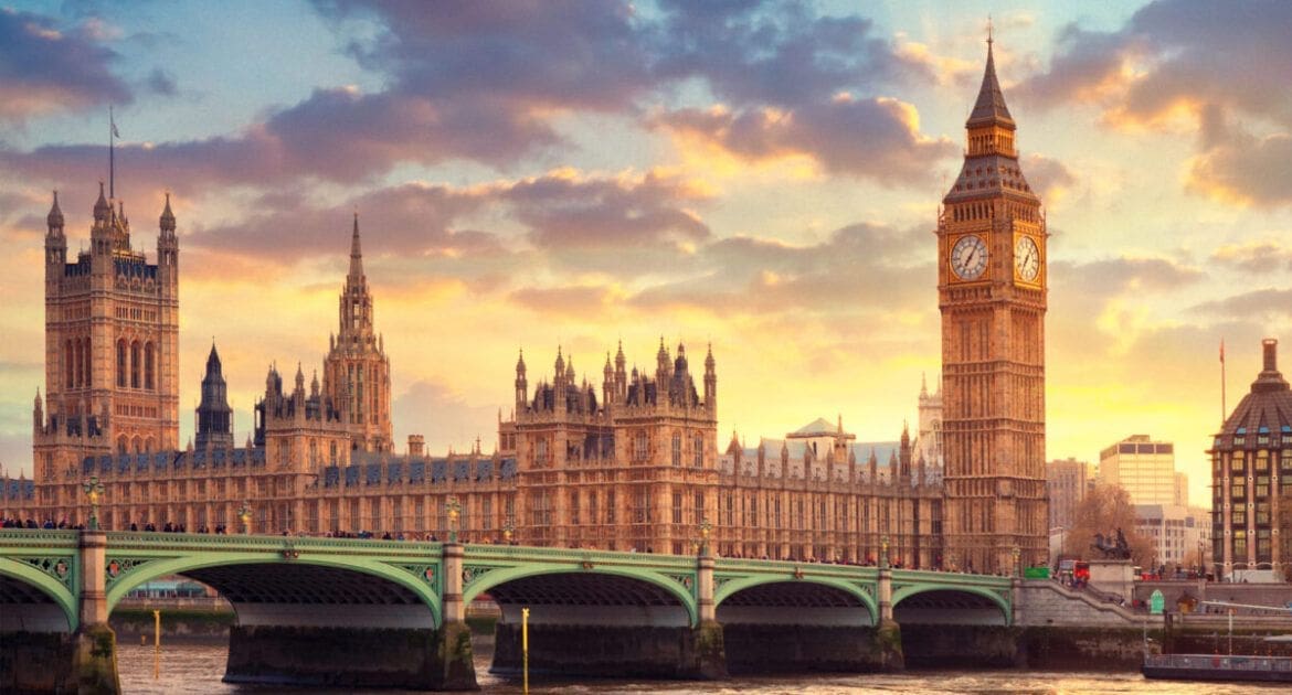 london e1634207674493