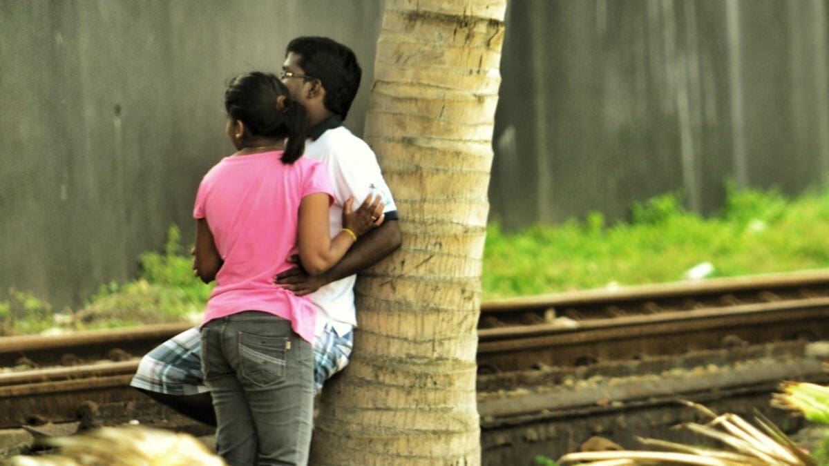 காதலியை பழிவாங்க காதலன் செய்த செயல்!