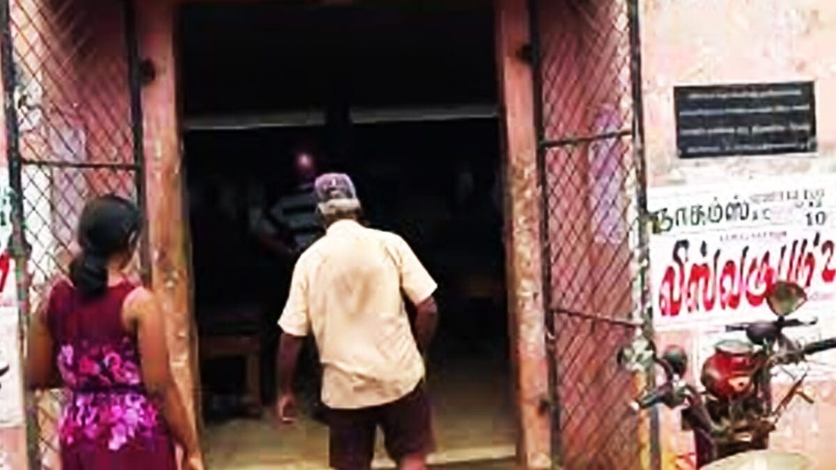 யாழ் சுன்னாகம் மீன் சந்தையில் இடம்பெறும் மோசமான செயல்கள்!