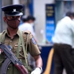 அவிசாவளை நீதிமன்றத்தில் போலித் துப்பாக்கியுடன் நுழைய முயன்ற பெண் கைது: விளக்கமறியலில் உத்தரவு 5 25 68ef777f06ff0