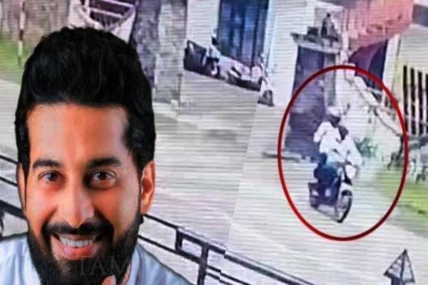 வெலிகம பிரதேச சபை தலைவர் கொலை: சிறையில் அடைக்கப்பட்ட 'மிதிகம ருவான்' மீது பொலிசார் விசாரணை! 11 25 68fc8ee613459