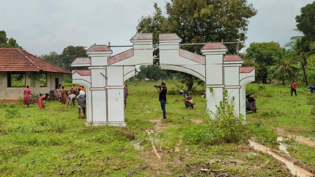 விசுவமடு மாவீரர் துயிலும் இல்ல சிரமதானப் பணிக்கு இராணுவத்தினர் இடையூறு - நிர்வாகத்தினர் கோரிக்கை 1 received 3346662718994367
