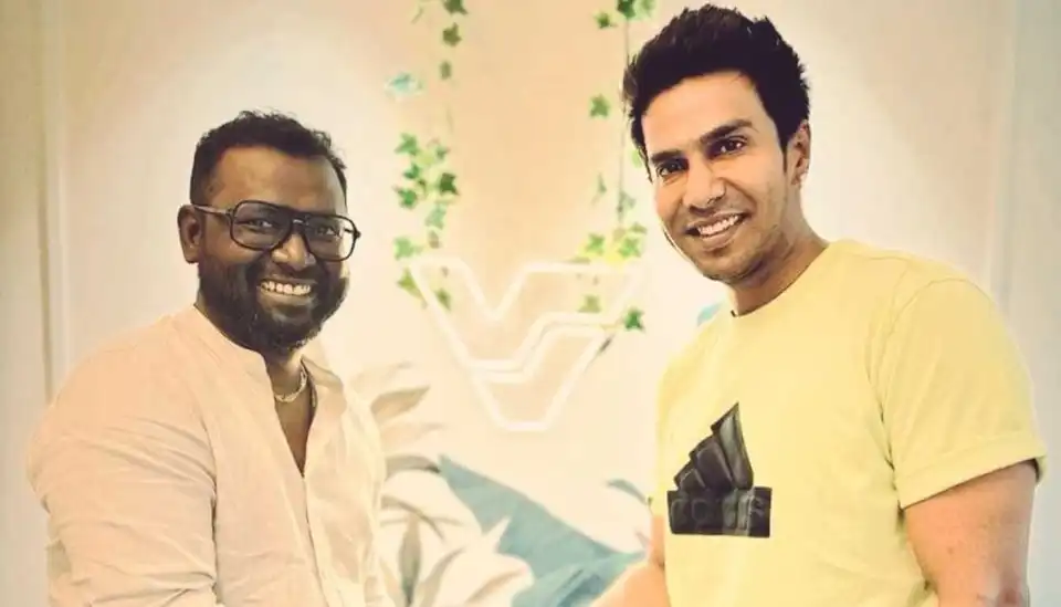 vishnu vishal with director arunraj kamaraj 1718449385