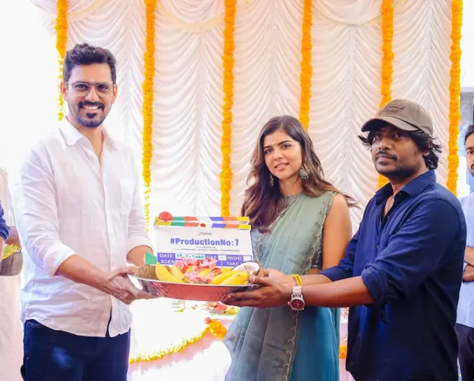 lights on. camera rolling. shoot starts today for project no.7.featuring the elegant and ench