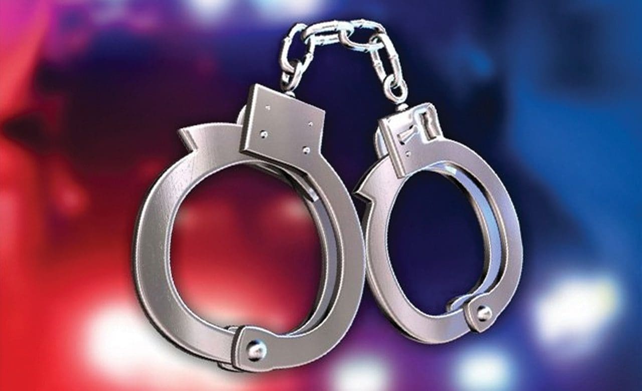 arrest handdd