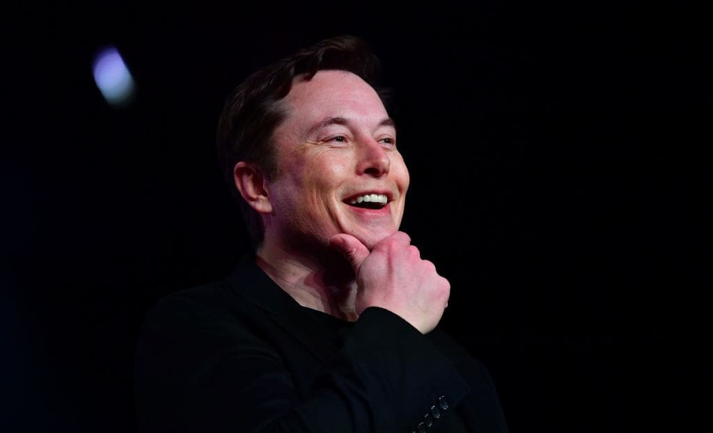 மீண்டும் நம்பர் 1 இடத்தை பிடித்தார் எலான்!! 1 elon musk harambe
