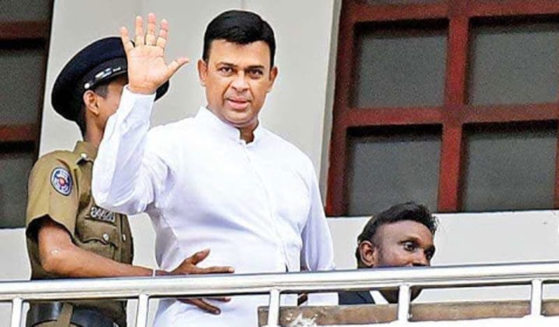 ரஞ்சனுக்கு 2 வருடங்கள் கடூழியச் சிறைத்தண்டணை! 1 ரஞ்சன் ராமநாயக்க