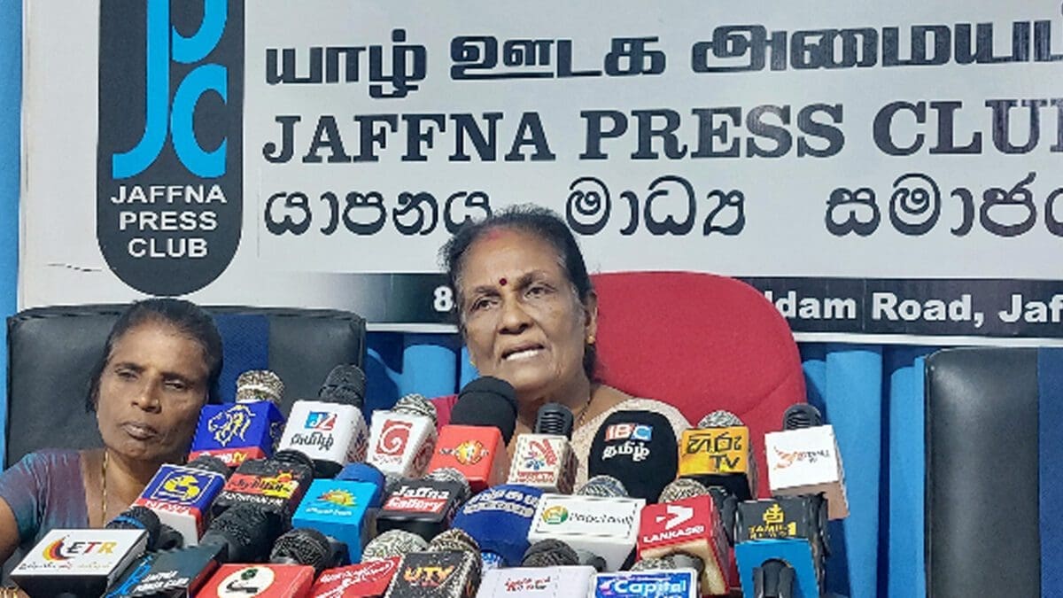 வடக்கு - கிழக்கு தழுவிய ரீதியில் பூரண கடையடைப்பிற்கு அழைப்பு 1 வடக்கு - கிழக்கு தழுவிய ரீதியில் பூரண கடையடைப்பிற்கு அழைப்பு