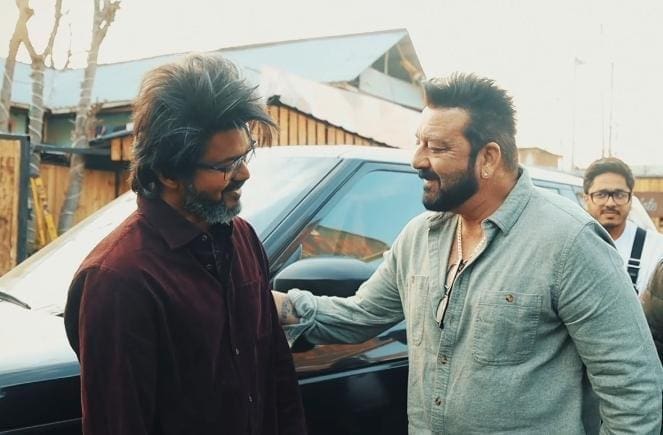 லியோ பட வில்லன் சஞ்சய் தத் வீட்டிற்கு வெளியே குவிந்த கூட்டம்..