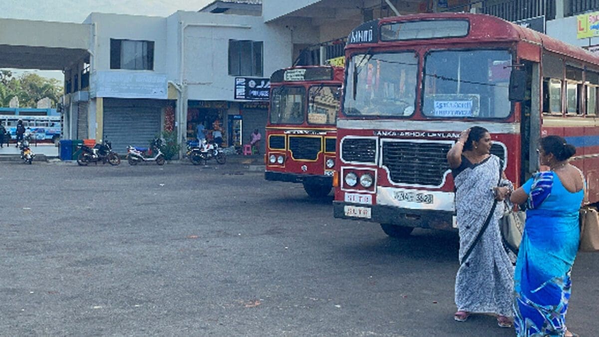 ஹர்த்தாலால் முடங்கியது வடக்கு கிழக்கு! 1 tamilni 407 scaled