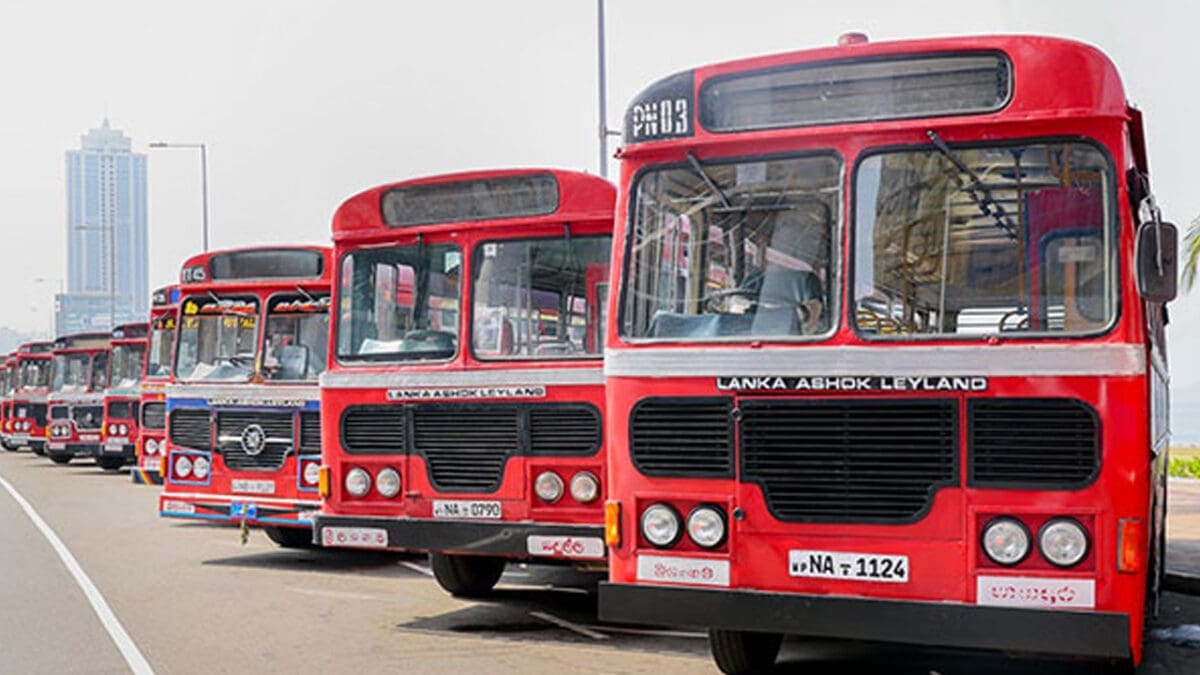 மாதாந்தம் 100 ஊழியர்களை பணிநீக்கம் செய்யும் போக்குவரத்து சபை 1 tamilni 199 scaled