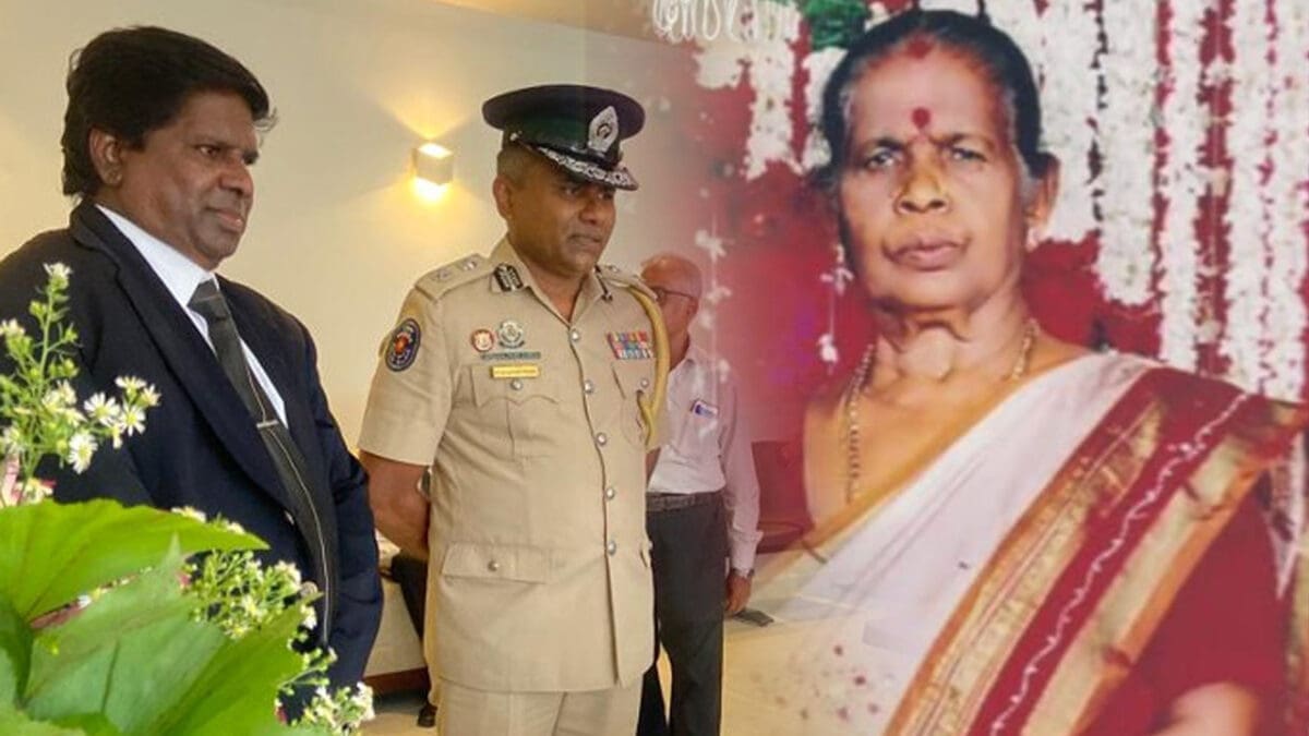 நீதிபதி இளஞ்செழியனின் தாயாரது உடல் கண்ணீர் காணிக்கையுடன் தீயில் சங்கமம் 1 tamilni 235 scaled